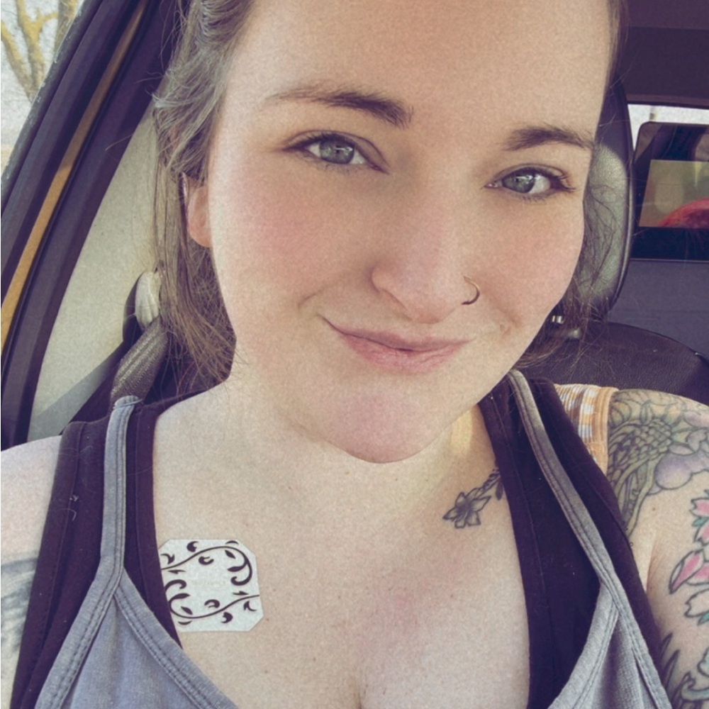 Meet your Posher, Ratosha